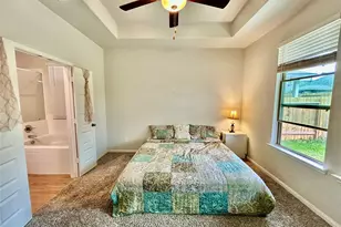 1055 Bluebonnet Trl, Bellville, TX 77418 - Photo 11