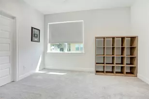 2781 Clinton Dr, Houston, TX 77020 - Photo 9