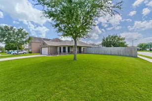5435 Ginseng Dr, Baytown, TX 77521 - Photo 3