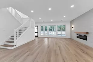 30 E Wedgemere Cir, The Woodlands, TX 77381 - Photo 7