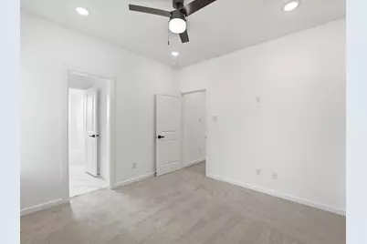 864 Rachel Street #B, Houston, TX 77091 - Photo 29