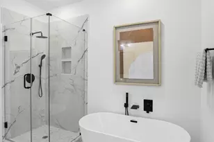 864 Rachel St, Houston, TX 77091 - Photo 27