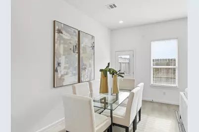 864 Rachel Street #B, Houston, TX 77091 - Photo 5