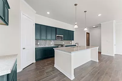 37 Armand Shore Drive, Pasadena, TX 77058 - Photo 7