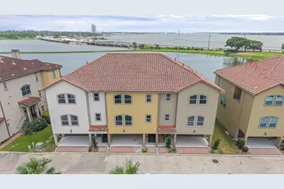 37 Armand Shore Drive, Pasadena, TX 77058 - Photo 3