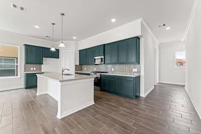 37 Armand Shore Drive, Pasadena, TX 77058 - Photo 9