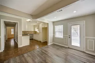 6729 Barney Rd, Houston, TX 77092 - Photo 7