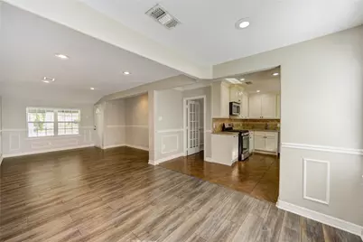 6729 Barney Road, Houston, TX 77092 - Photo 9