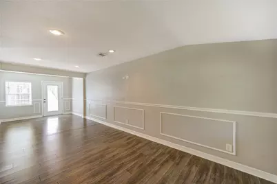 6729 Barney Road, Houston, TX 77092 - Photo 5