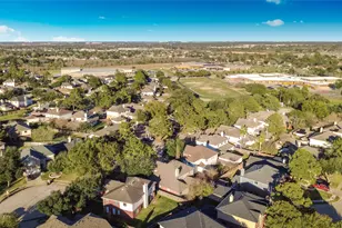 19427 Savannah Creek Ln, Katy, TX 77449 - Photo 5