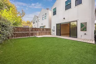 823 Aurora St, Houston, TX 77009 - Photo 25