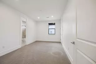 823 Aurora St, Houston, TX 77009 - Photo 19