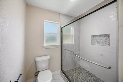 5702 Old Lodge Drive, Houston, TX 77066 - Photo 17