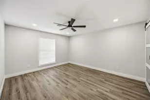5702 Old Lodge Dr, Houston, TX 77066 - Photo 13