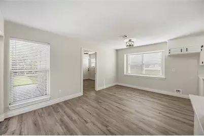 5702 Old Lodge Drive, Houston, TX 77066 - Photo 11