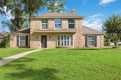 5702 Old Lodge Drive, Houston, TX 77066 - Photo 1