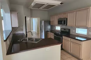 5518 Morgan Park Ln, Sugar Land, TX 77479 - Photo 13