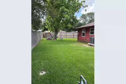 1432 Butler Drive, Pasadena, TX 77502 - Photo 13