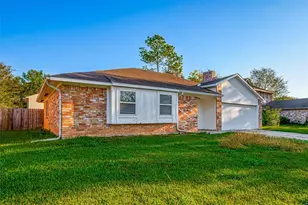 3107 Sleepy Hollow Dr, Sugar Land, TX 77479 - Photo 3