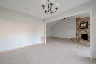 3107 Sleepy Hollow Dr, Sugar Land, TX 77479 - Photo 17