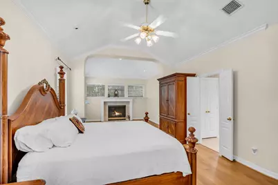 10419 Clubhouse Circle, Magnolia, TX 77354 - Photo 23