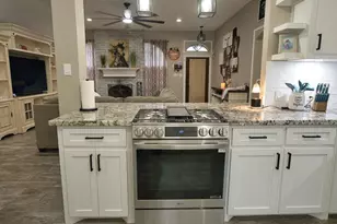 213 Trail Ride Rd, Angleton, TX 77515 - Photo 37