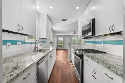 3206 Wavecrest Street, League City, TX 77573 - Photo 15