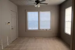 7815 Dayton St, Houston, TX 77012 - Photo 5