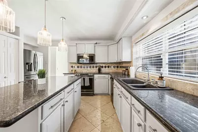 410 Hamden Court, Katy, TX 77450 - Photo 17