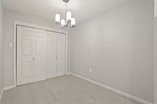 11012 Francoise Blvd, Houston, TX 77042 - Photo 17