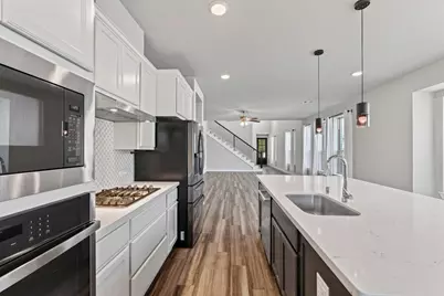 706 Santa Elena Trail, Conroe, TX 77304 - Photo 19
