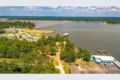 000 Shawnee Drive, Onalaska, TX 77360 - Photo 19