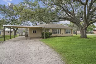 3027 Poppy St, Needville, TX 77461 - Photo 41