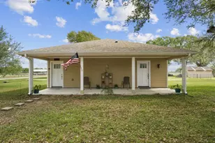 3027 Poppy St, Needville, TX 77461 - Photo 23