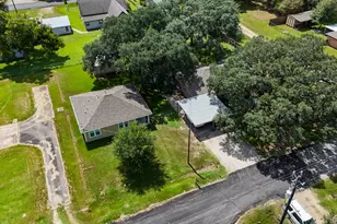 3027 Poppy St, Needville, TX 77461 - Photo 43