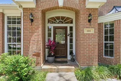 103 Quiet Oak Circle, The Woodlands, TX 77381 - Photo 3