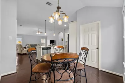4813 Ladona Court, League City, TX 77573 - Photo 11