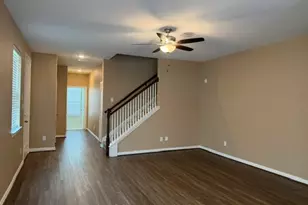 7118 Elgin St, Pearland, TX 77584 - Photo 3