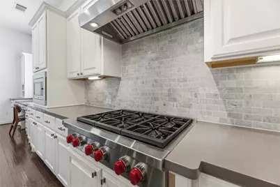 9819 Mount Shasta, Missouri City, TX 77459 - Photo 11