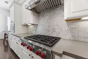 9819 Mount Shasta, Missouri City, TX 77459 - Photo 11