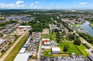 1914 Larrabee St, Seabrook, TX 77586 - Photo 13
