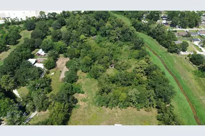 7705 Rankin Rd, Humble, TX 77396 - Photo 5