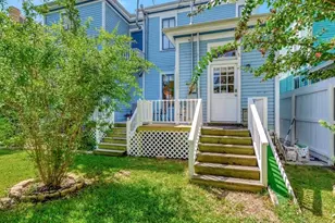 2608 Ursuline St, Galveston, TX 77550 - Photo 29