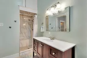 2608 Ursuline St, Galveston, TX 77550 - Photo 19