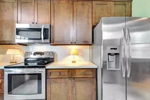 2608 Ursuline St, Galveston, TX 77550 - Photo 15