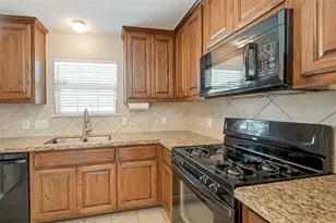 3508 Garrow St, Houston, TX 77003 - Photo 7