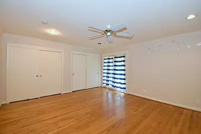 5103 Briarbend Drive, Houston, TX 77035 - Photo 15