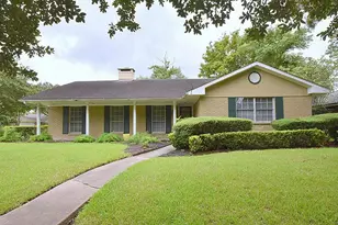5103 Briarbend Dr, Houston, TX 77035 - Photo 1