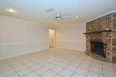 5103 Briarbend Drive, Houston, TX 77035 - Photo 11