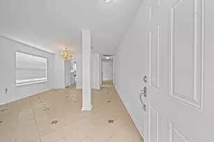 9742 Kingsville Park Dr, Houston, TX 77083 - Photo 5